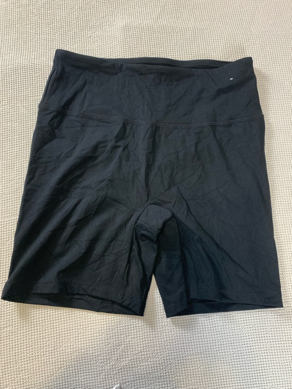 Forever 21 Black High-Rise Bike Shorts Medium Scrunched‎ back Gym Athletic
